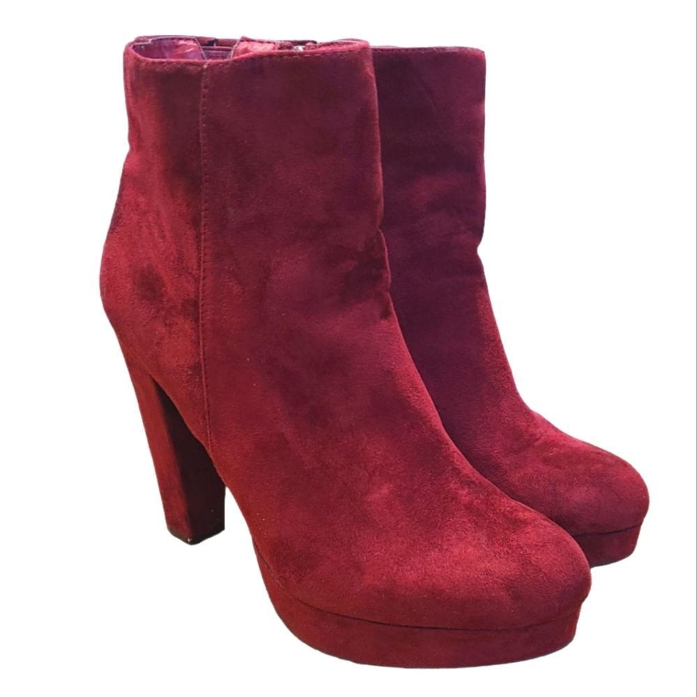 Bamboo Maroon Velvet Heeled Ankle Boots NEW size 6